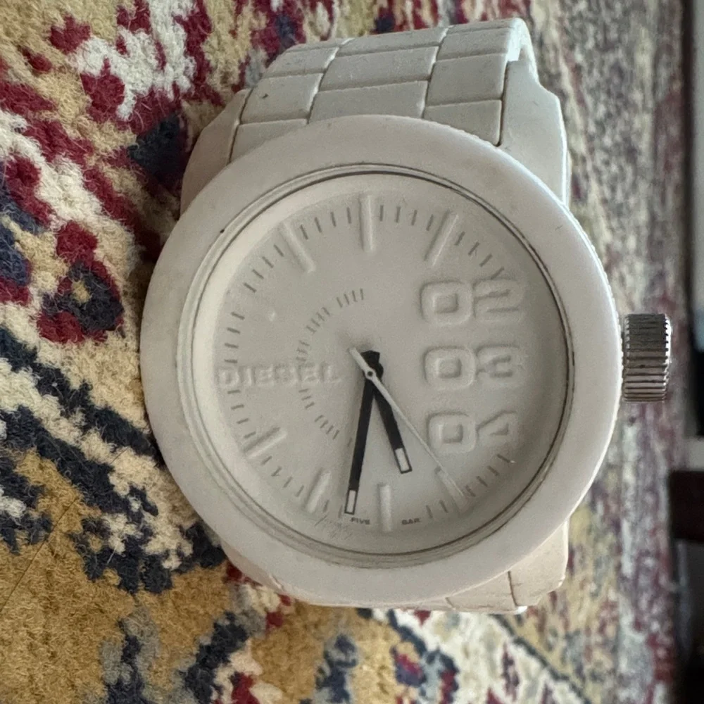 Diesel White Rubber strap
